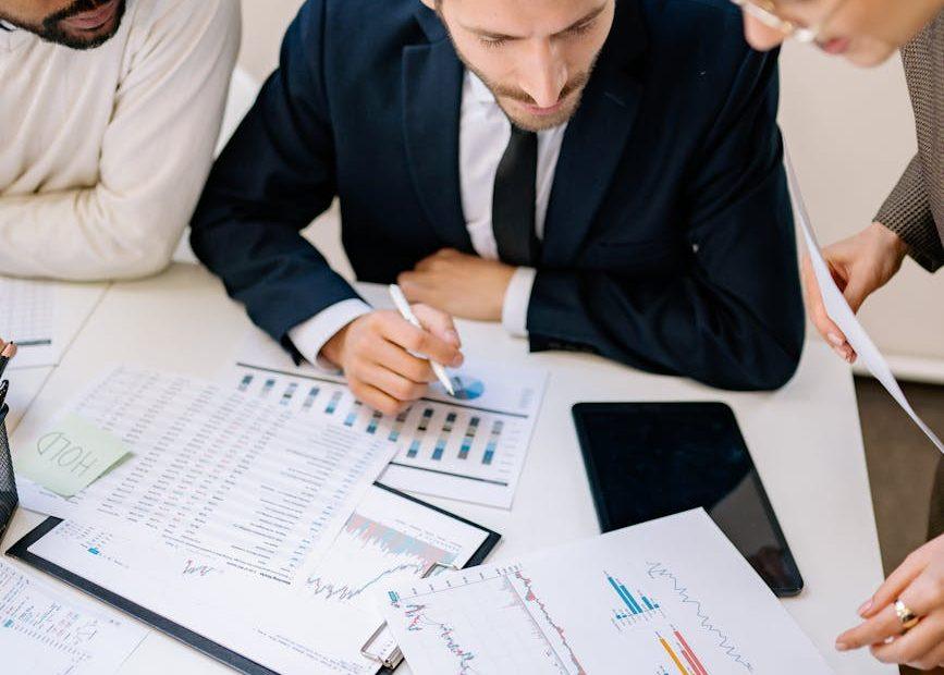 Business plan roadmap for investors and entrepreneurial dreams