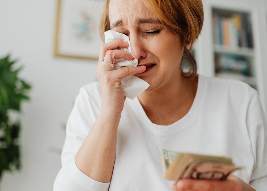 Rich people's psychology of money secrets for financial success.